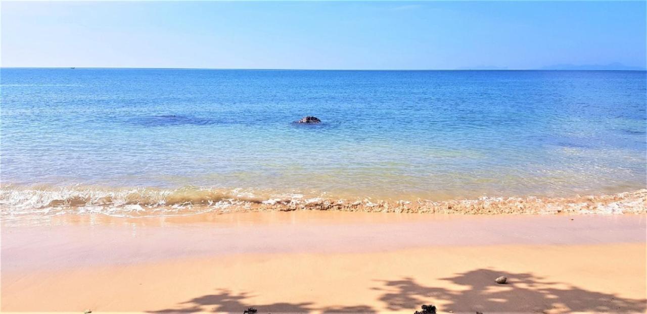 Koh Jum Coral Bay Resort Exterior photo